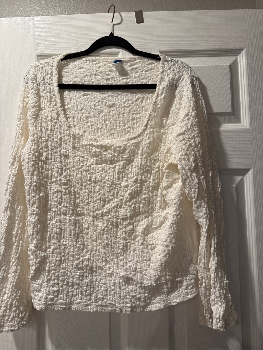 Old Navy Cream Textured Scoop-Neck Long Sleeve Top